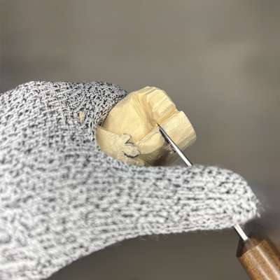 Carving feet on Bigfoot