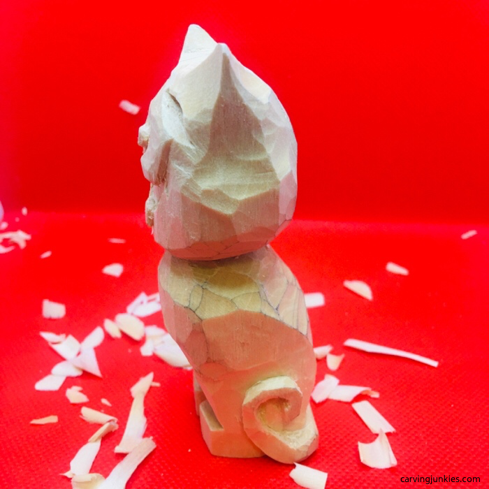 Tail defined on cat carving