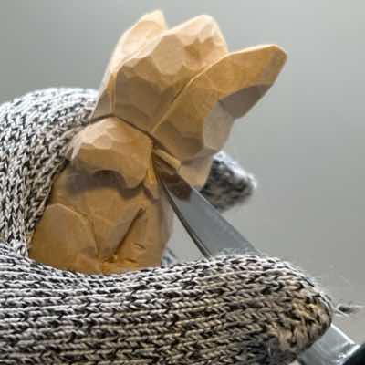 Shaping nose on Easter whittle