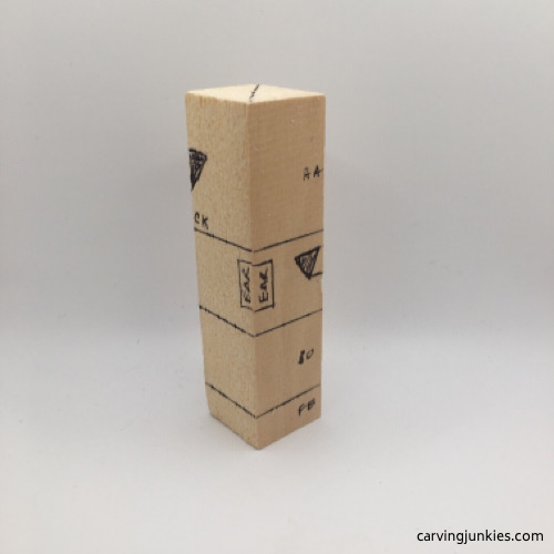 Right guidelines for carving a wooden gnome