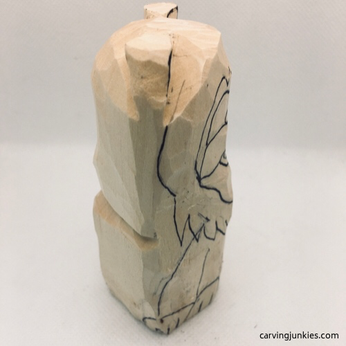 Lion wood carving patter right