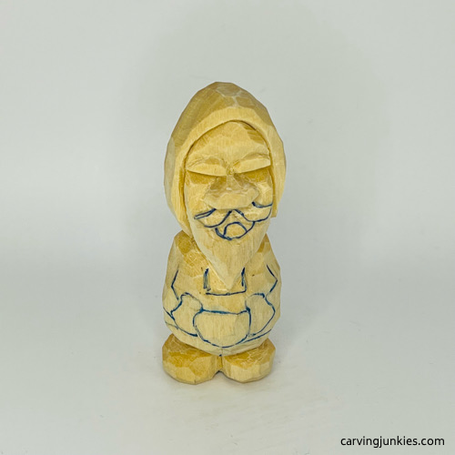 Drawn beard on nisse carving