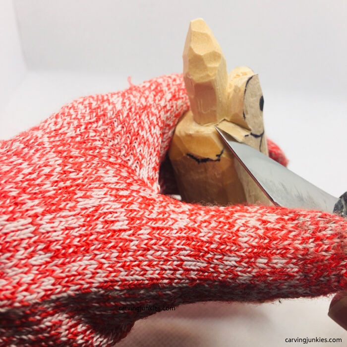 Removing wood with Helvie knife