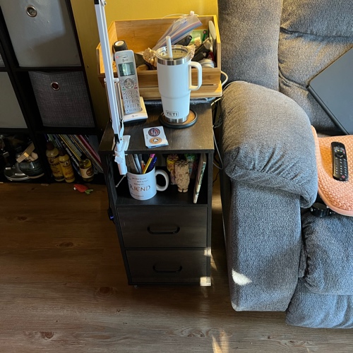 Rolling wood carving cart