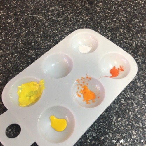 Acrylic paints for wood troll carving