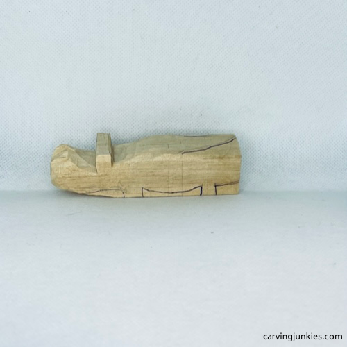 Left side guidelines to help you carve an alligator