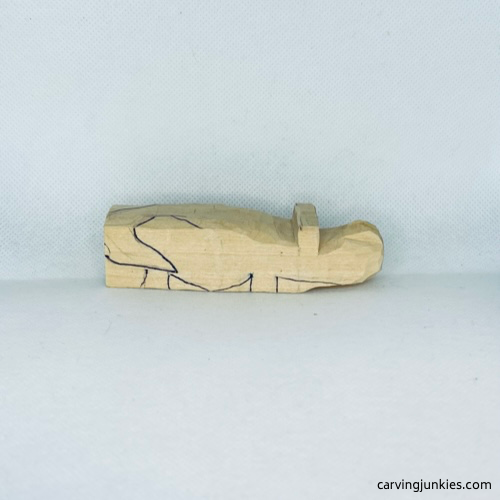 Right side guidelines to help you carve an alligator