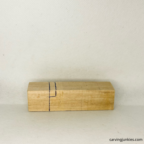 More sketched guidelines to carve a funny alligator