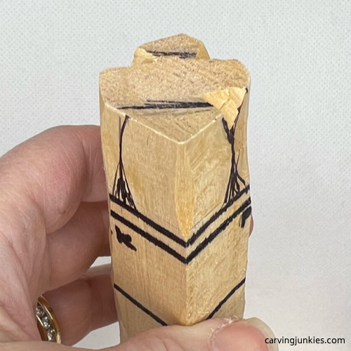 Separating stalks on wood carved asparagus