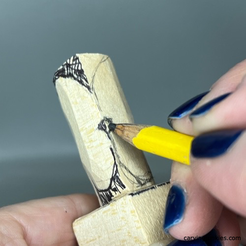 Sketching back four-leaf clover for wood carving