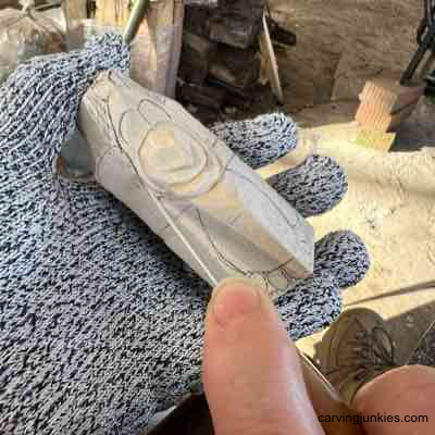 Get hands-on with this gobbler wooden turke  carving tutorial! Separating outer face on wood turkey